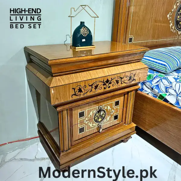 Royal Classic Bed Set – Handcrafted Sheesham Wood Bedroom Suite - Image 4