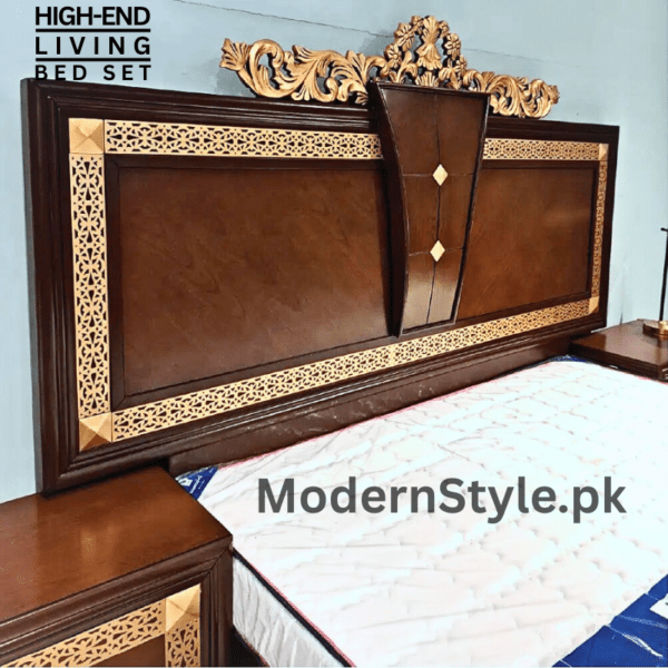 ArtisanalAntique Wooden Bed – Handcrafted Keekar Wood Double Bed with Ash Veneer Finish - Image 3
